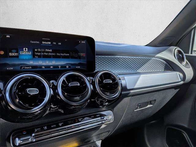 New 2026 Mercedes-Benz GLB 250 image 13