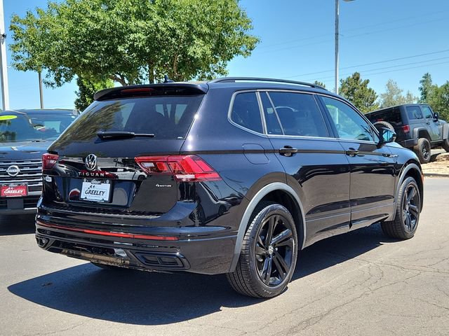 Certified 2024 Volkswagen Tiguan SE R-Line AWD/4WD image 3