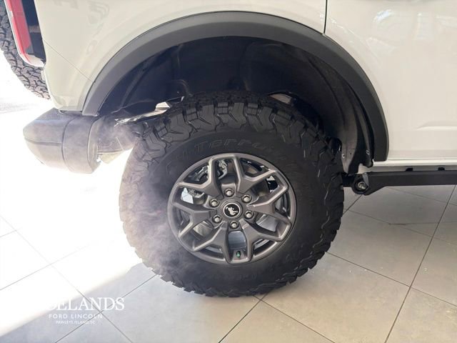 New 2025 Ford Bronco Badlands image 32