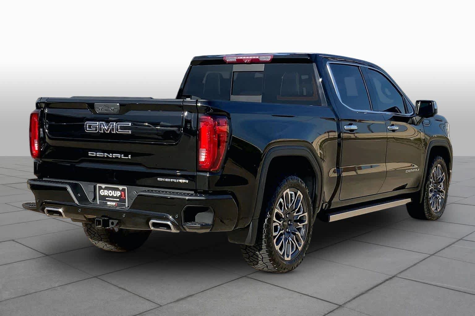 Certified 2023 GMC Sierra 1500 Denali Ultimate AWD/4WD image 13