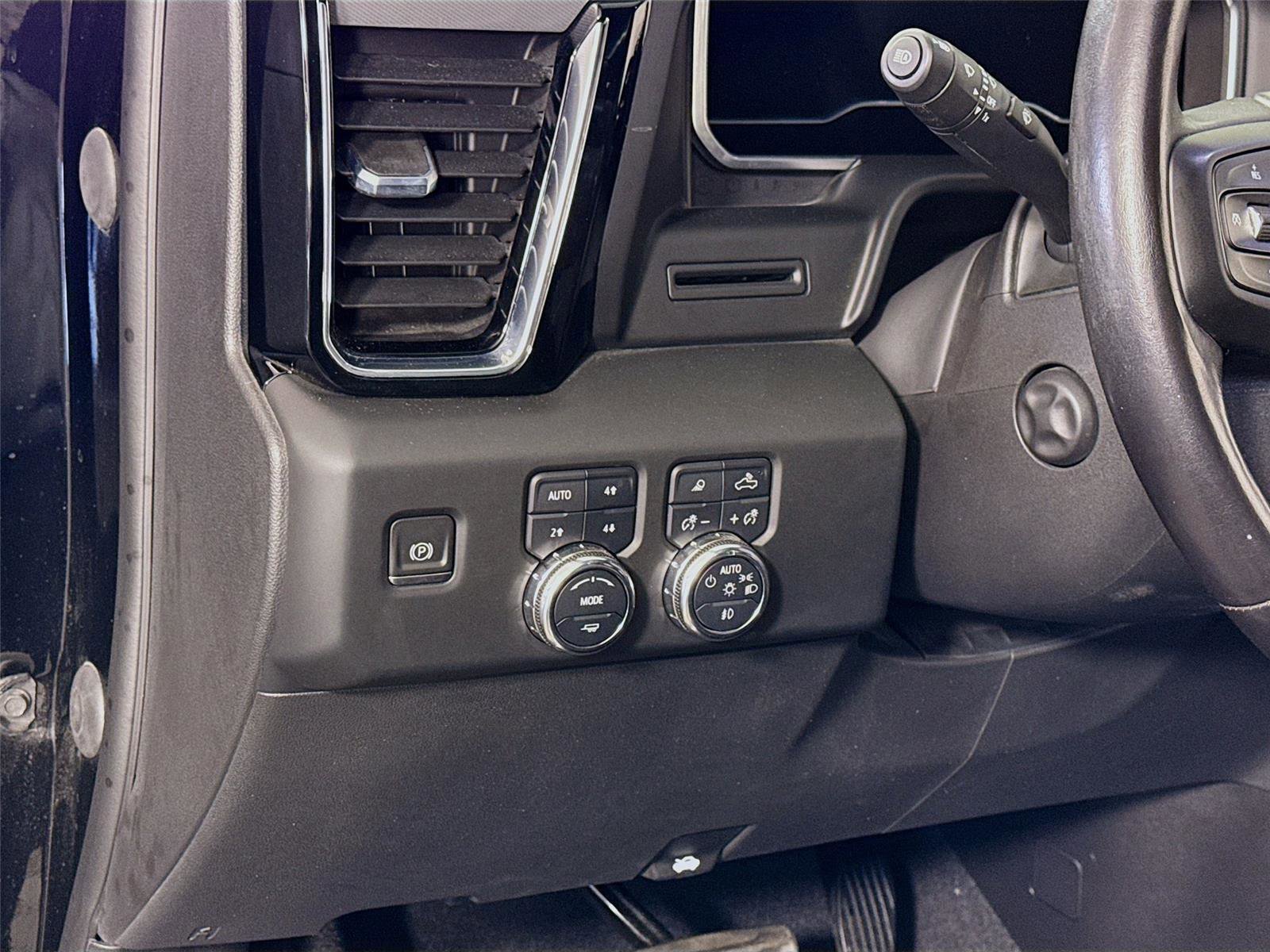 Used 2022 GMC Sierra 1500 Denali image 4