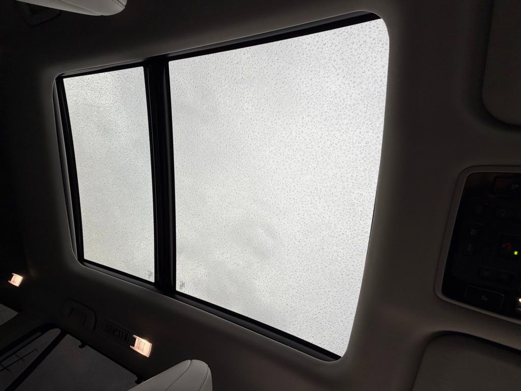 Used 2024 Toyota Grand Highlander Limited image 16