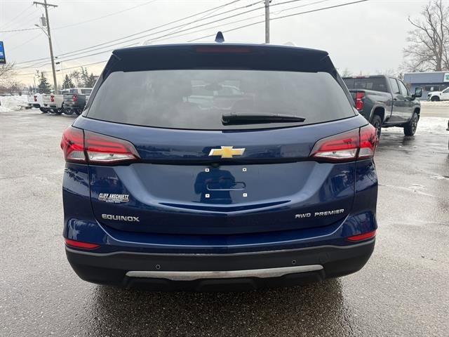 Used 2023 Chevrolet Equinox Premier image 5