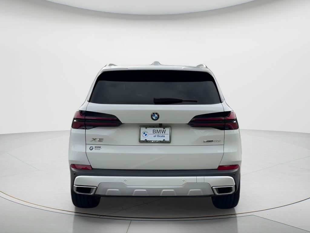 Certified 2024 BMW X5 sDrive40i w/ Parking Assistance Package image 4