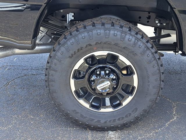 New 2025 Ford F250 Lariat w/ Tremor Off-Road Package image 5