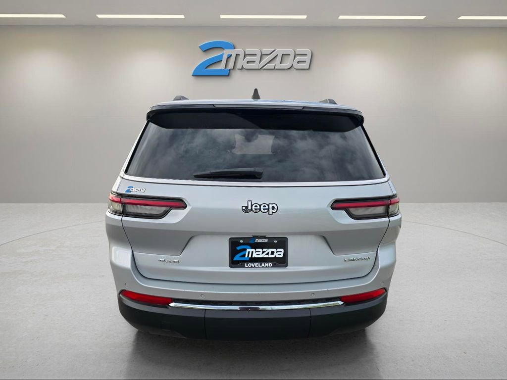 Used 2023 Jeep Grand Cherokee L Laredo image 4