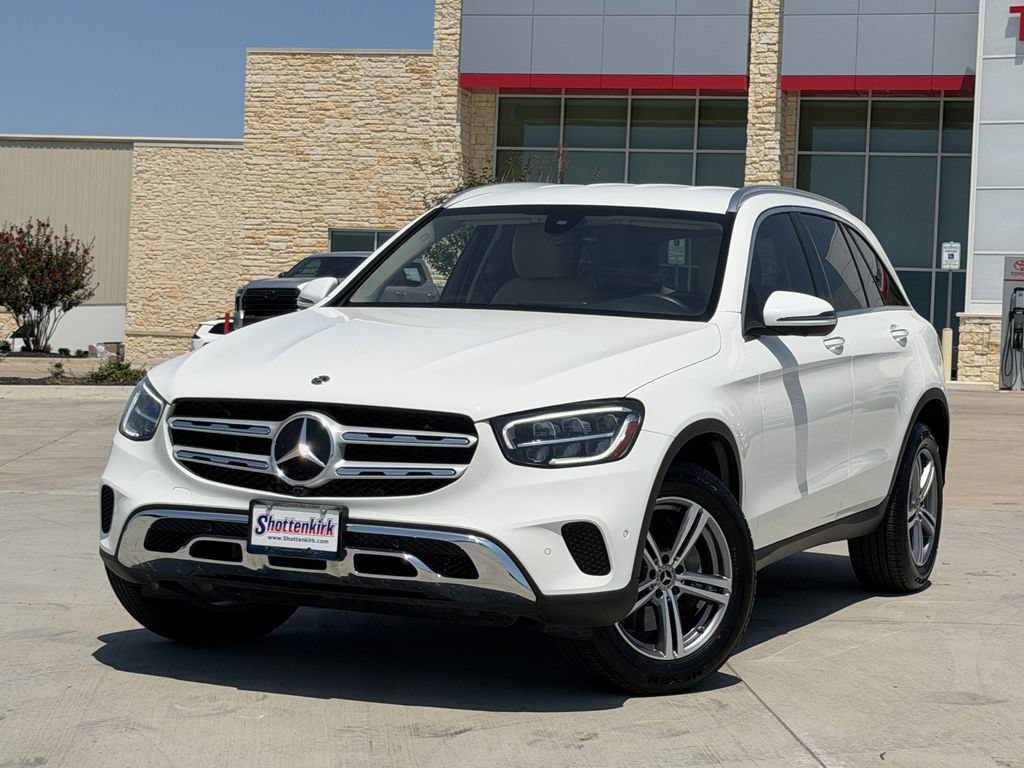 Used 2021 Mercedes-Benz GLC 300 video 2