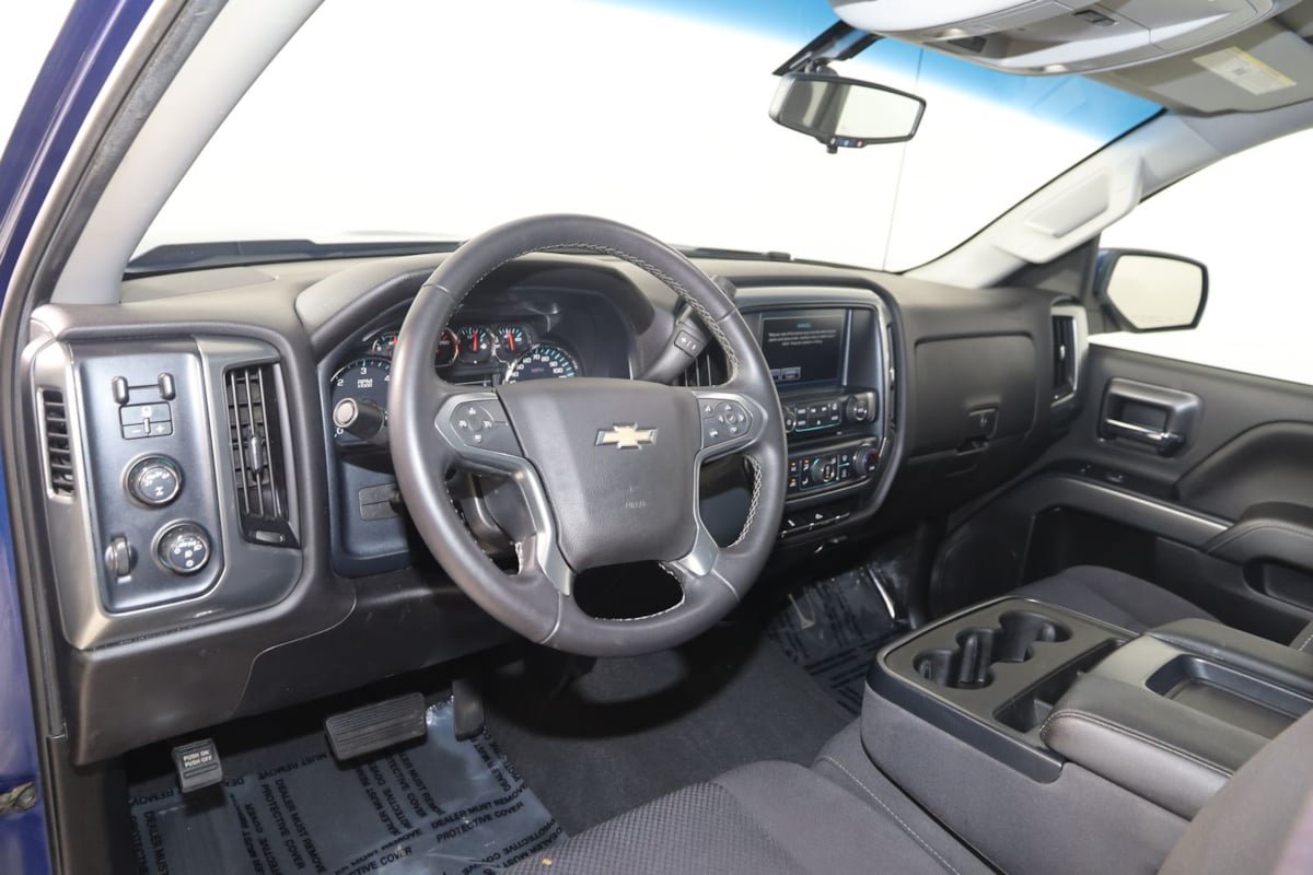 Used 2019 Chevrolet Silverado 1500 LT w/ All Star Edition AWD/4WD image 22