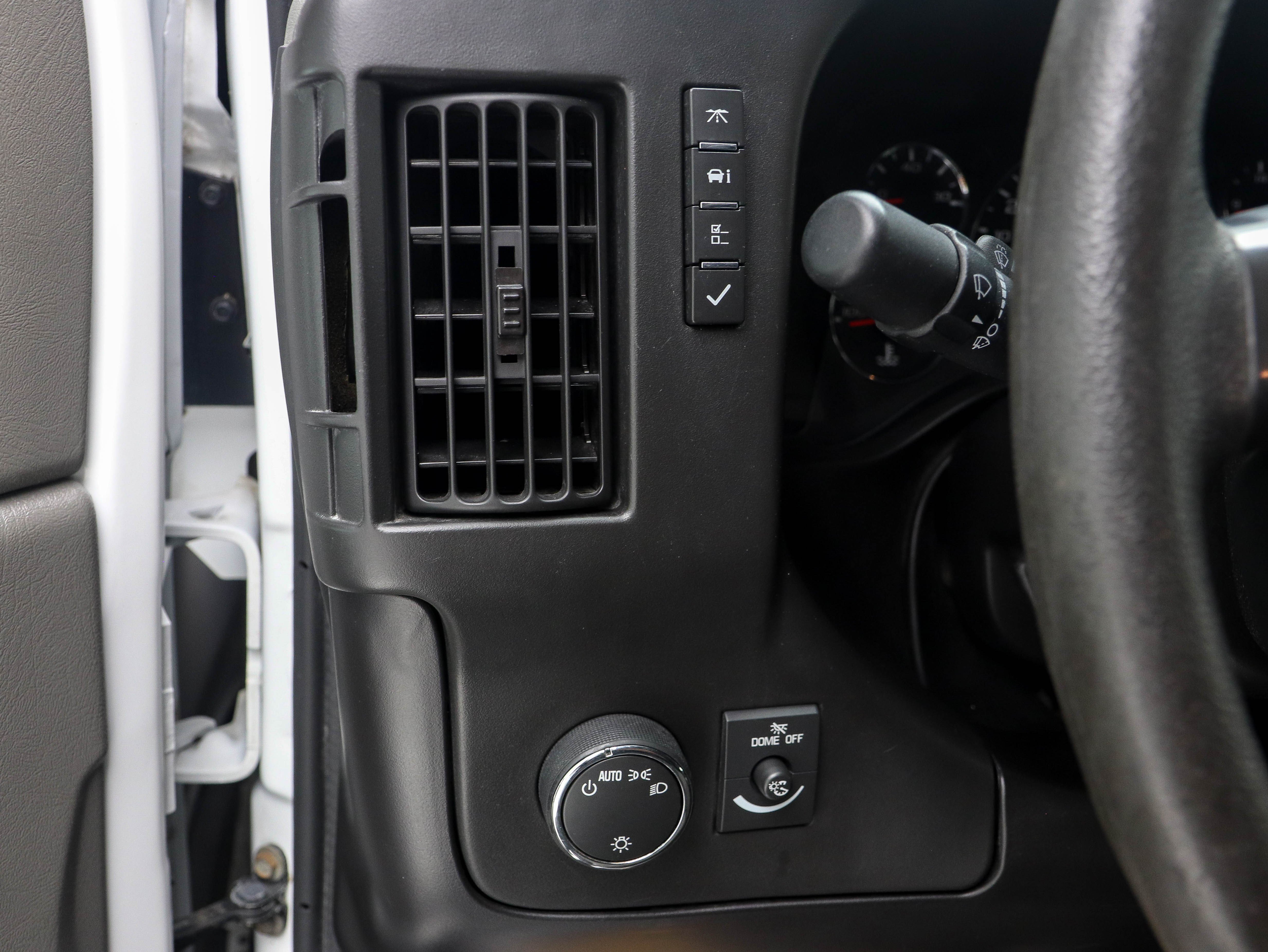 Used 2014 Chevrolet Express 3500 LT w/ LT Preferred Equipment Group RWD image 21