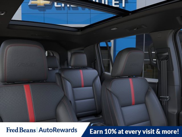 New 2027 Chevrolet Traverse RS w/ LPO, Floor Liner Package AWD/4WD image 28