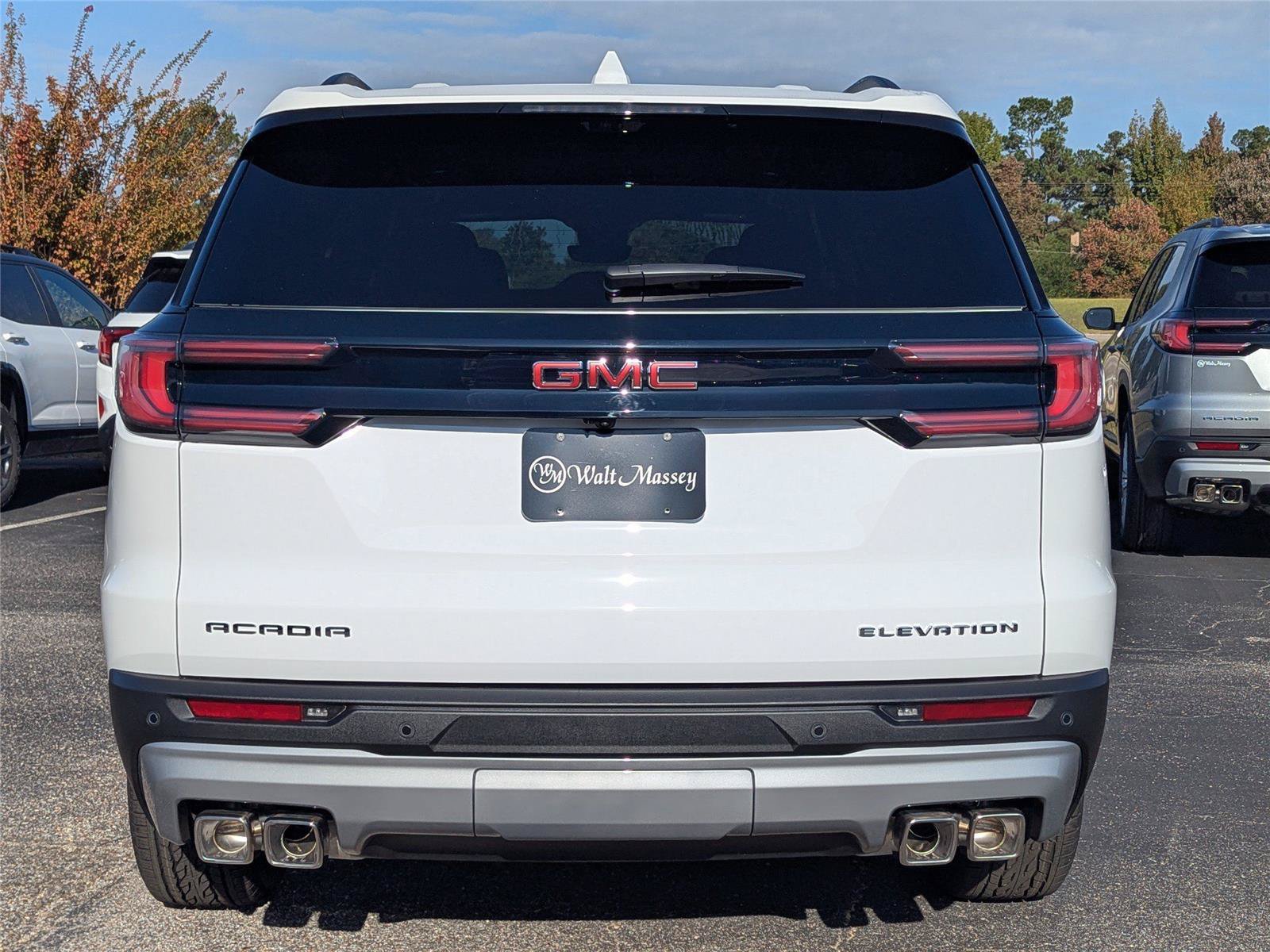 New 2026 GMC Acadia Elevation w/ Elevation Premium Package FWD image 4