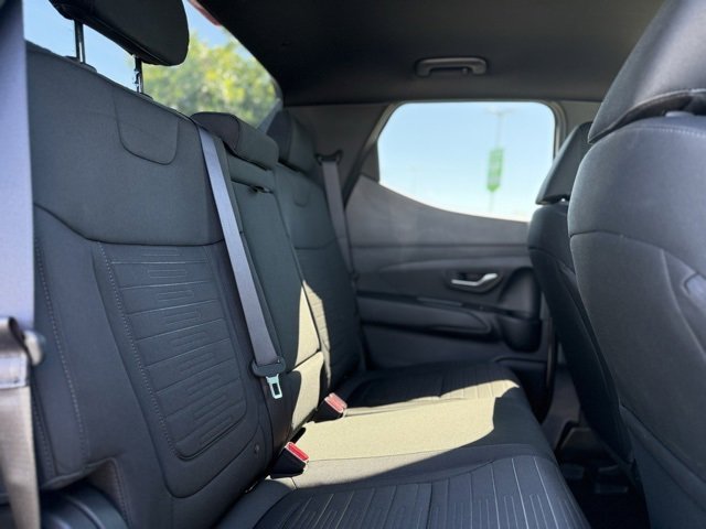 Certified 2025 Hyundai Santa Cruz SE image 16