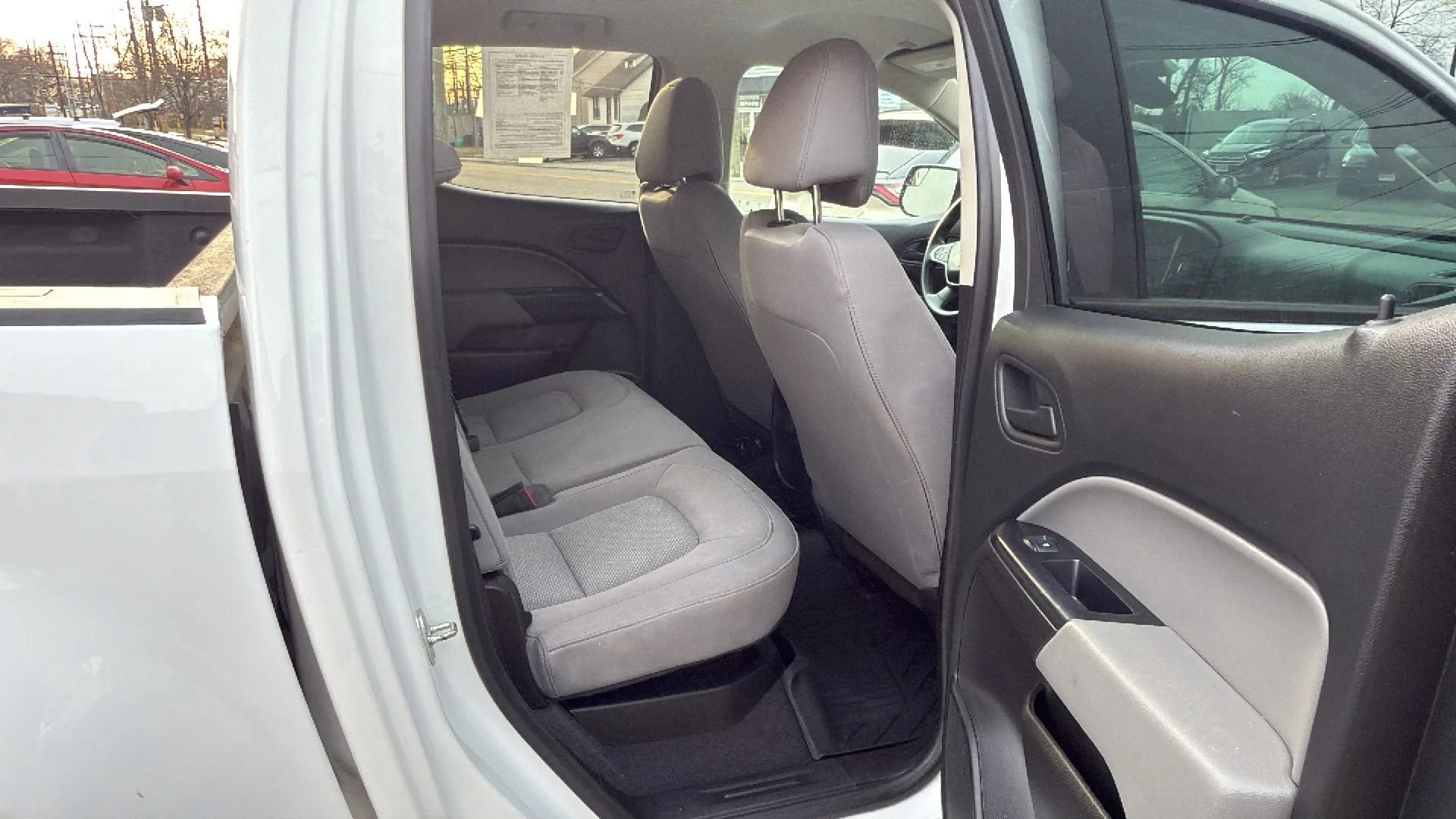 Used 2021 Chevrolet Colorado W/T w/ Custom Special Edition image 25