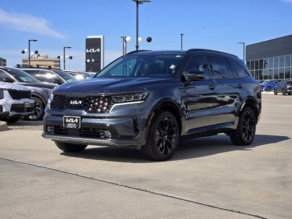 Certified 2023 Kia Sorento SX image 2
