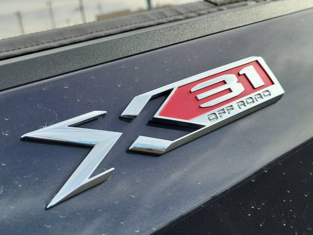 Used 2023 GMC Sierra 1500 SLT w/ SLT Premium Package AWD/4WD image 16