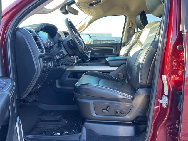 Used 2021 RAM 2500 Laramie w/ Body Color Bumper Group image 5