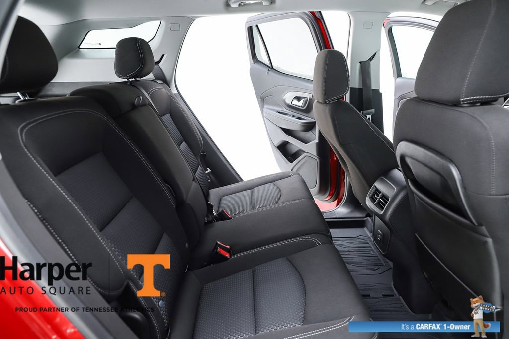 Used 2022 GMC Terrain SLE w/ Elevation Edition image 36