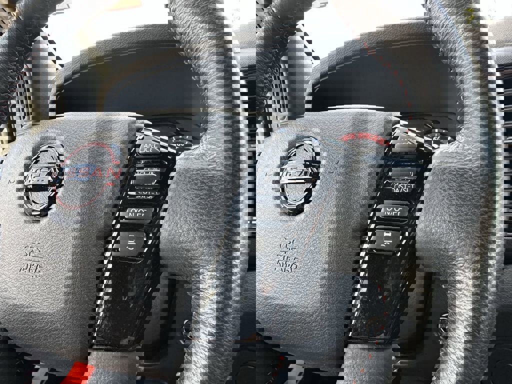 Used 2023 Nissan Frontier Pro-X w/ Pro-X Premium Package image 32