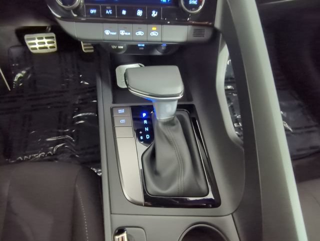 New 2026 Hyundai Elantra Sport FWD image 28
