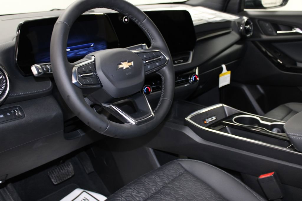 New 2025 Chevrolet Equinox LT w/ Convenience Package II image 14