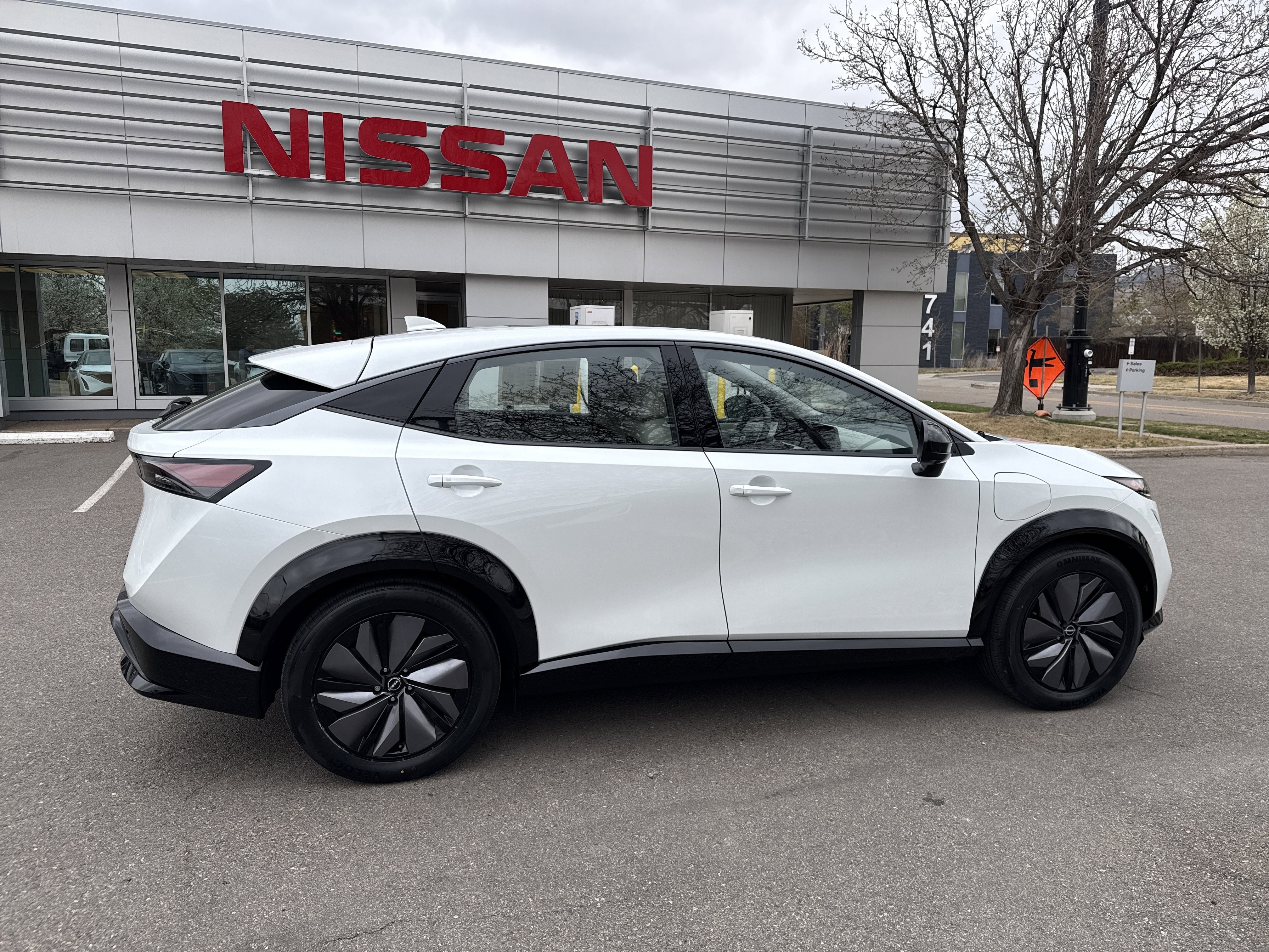Certified 2024 Nissan Ariya AWD image 10