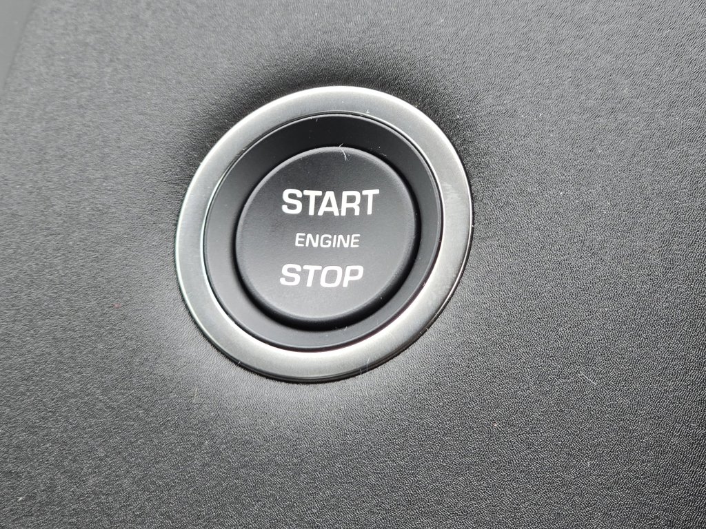 New 2025 Land Rover Discovery Sport S image 12