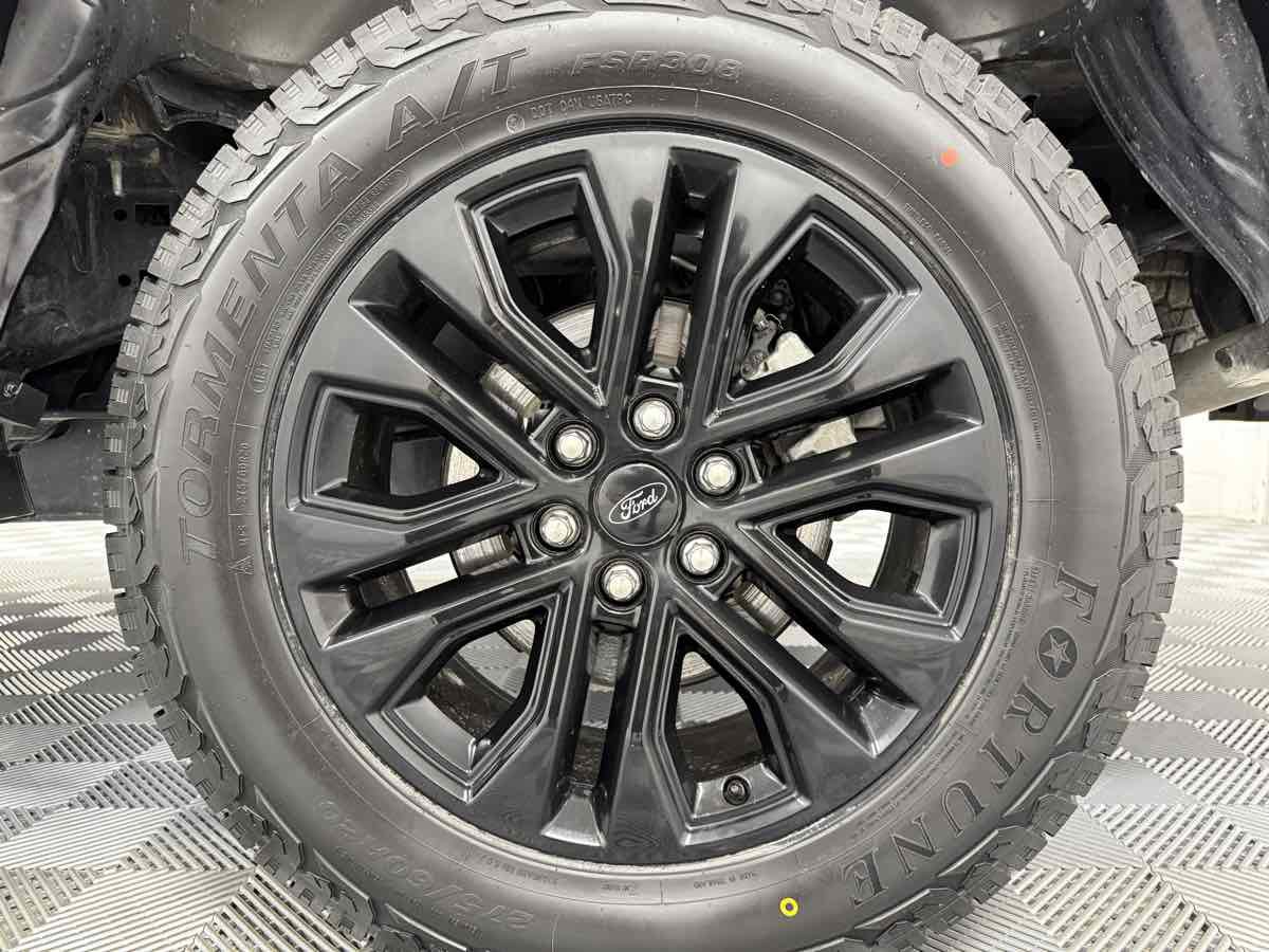 Used 2024 Ford F150 Lariat image 37