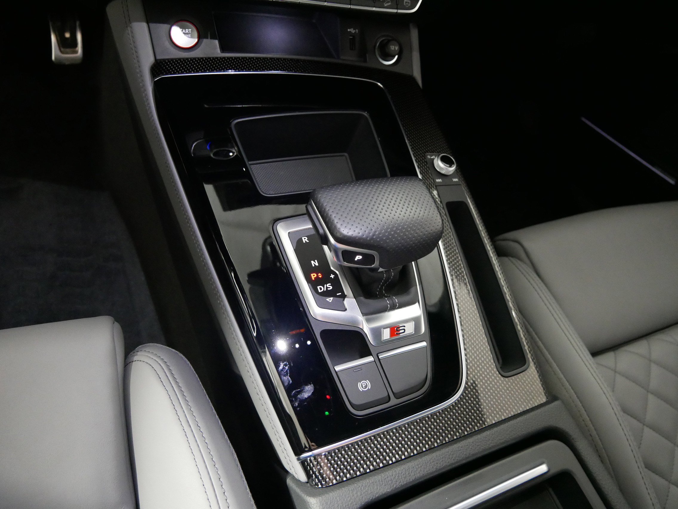 Used 2022 Audi SQ5 Prestige w/ Prestige Package image 24