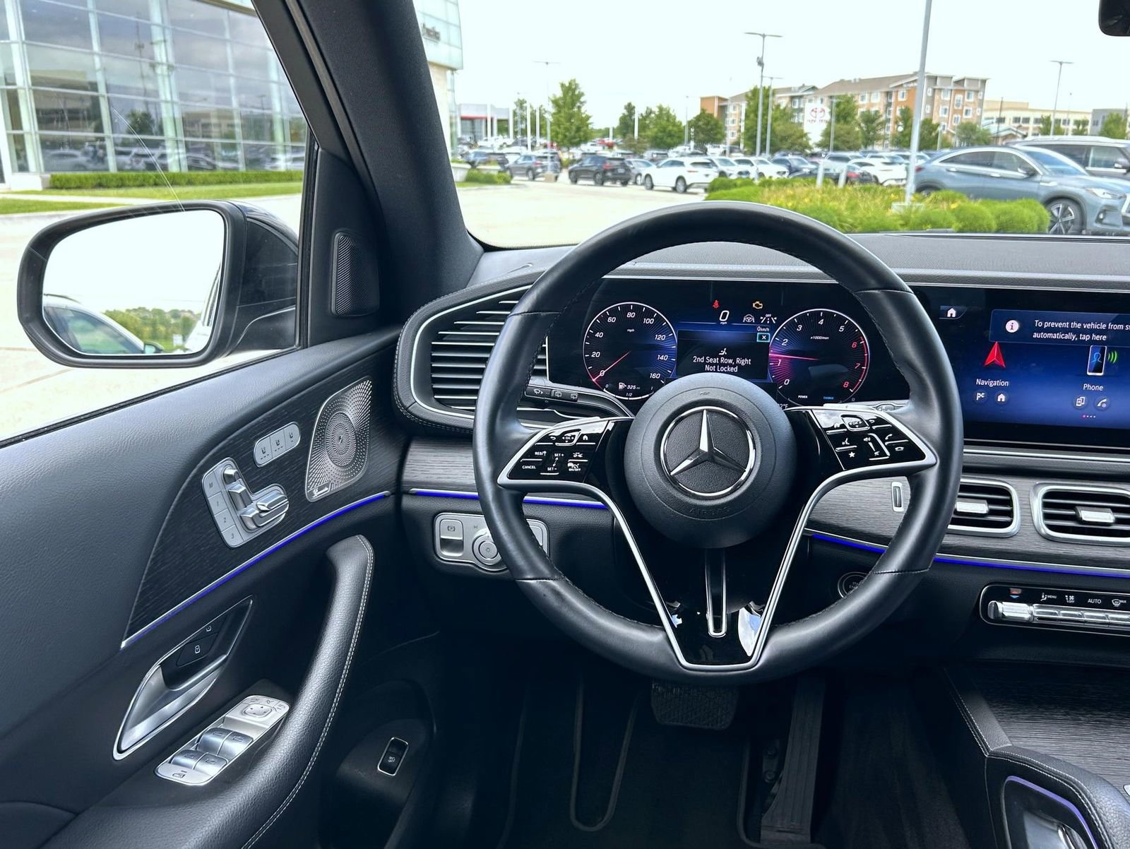 Used 2024 Mercedes-Benz GLS 450 4MATIC image 12