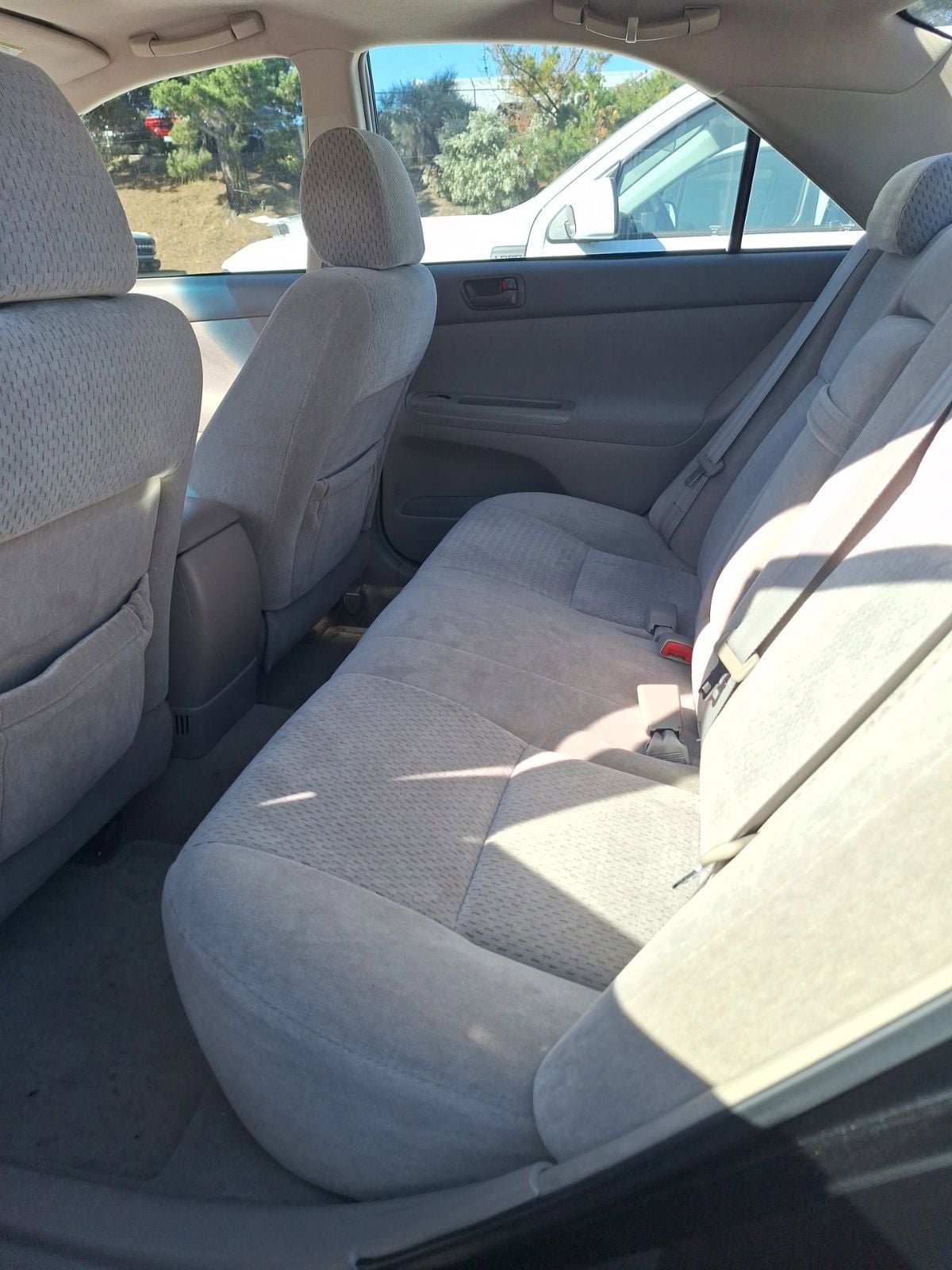 Used 2004 Toyota Camry LE FWD image 16