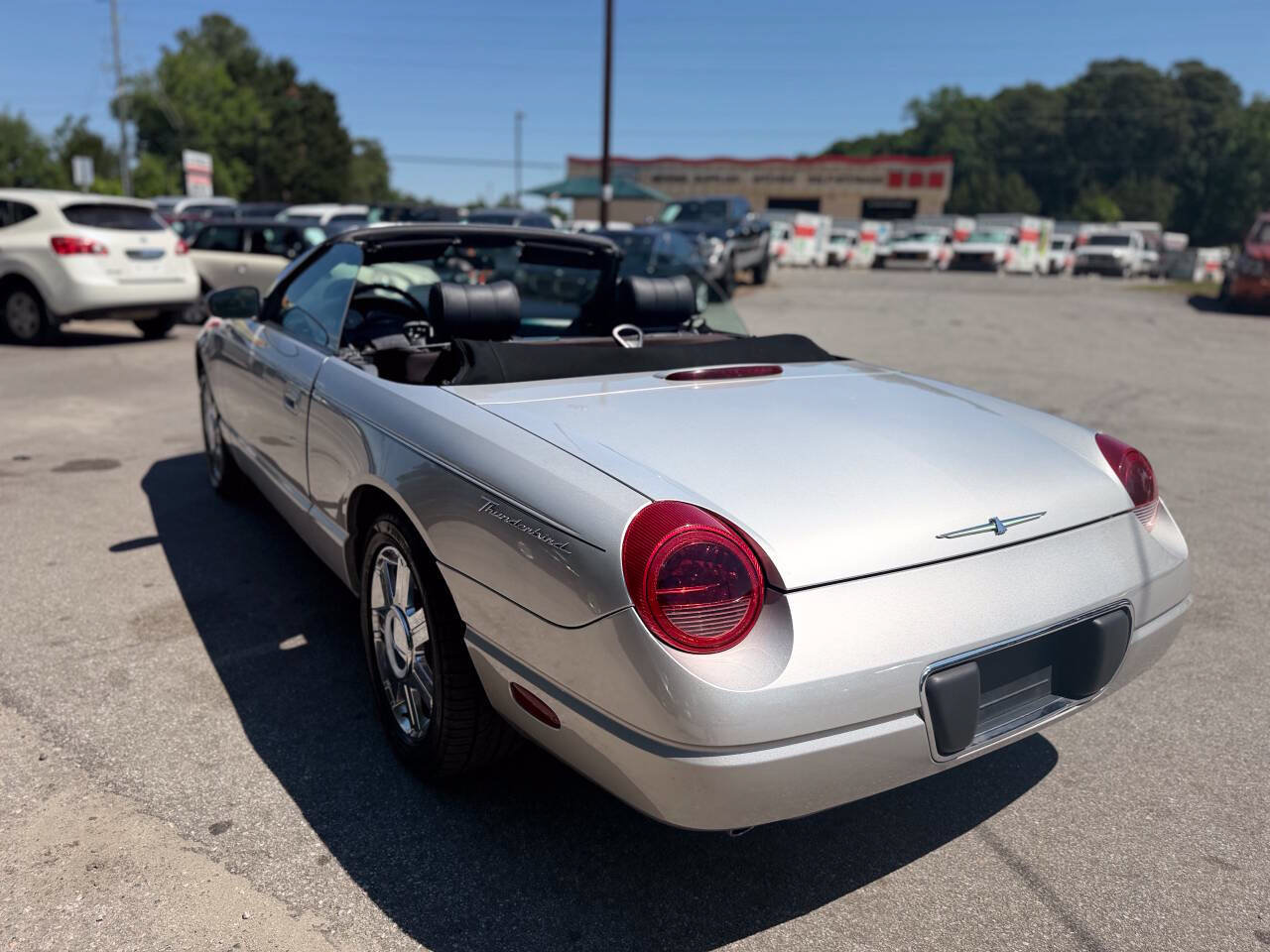Used 2005 Ford Thunderbird RWD image 7