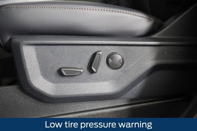 New 2026 Ford F350 Lariat w/ Black Appearance Package image 39