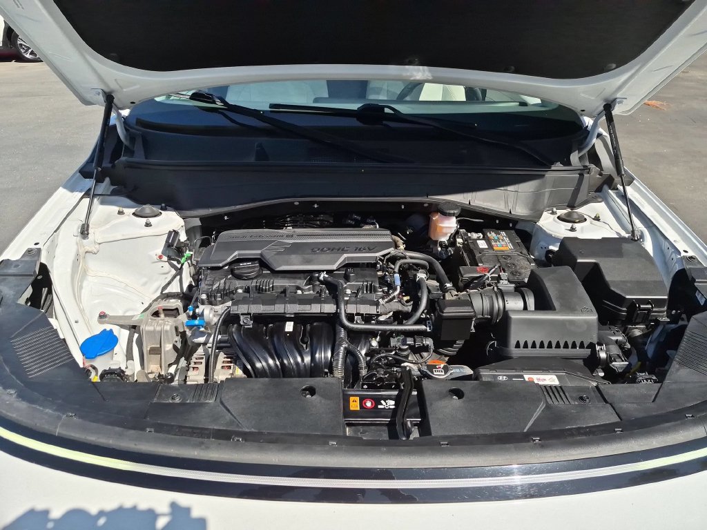Used 2025 Hyundai Kona SEL FWD image 35