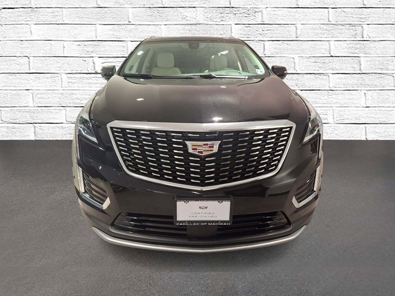 Certified 2023 Cadillac XT5 Premium Luxury w/ Technology Package AWD/4WD image 7