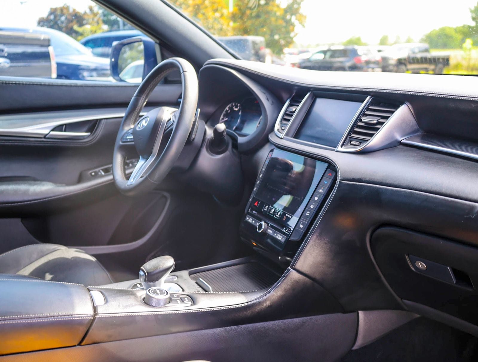 Used 2023 INFINITI QX55 Luxe w/ Cargo Package AWD/4WD image 10