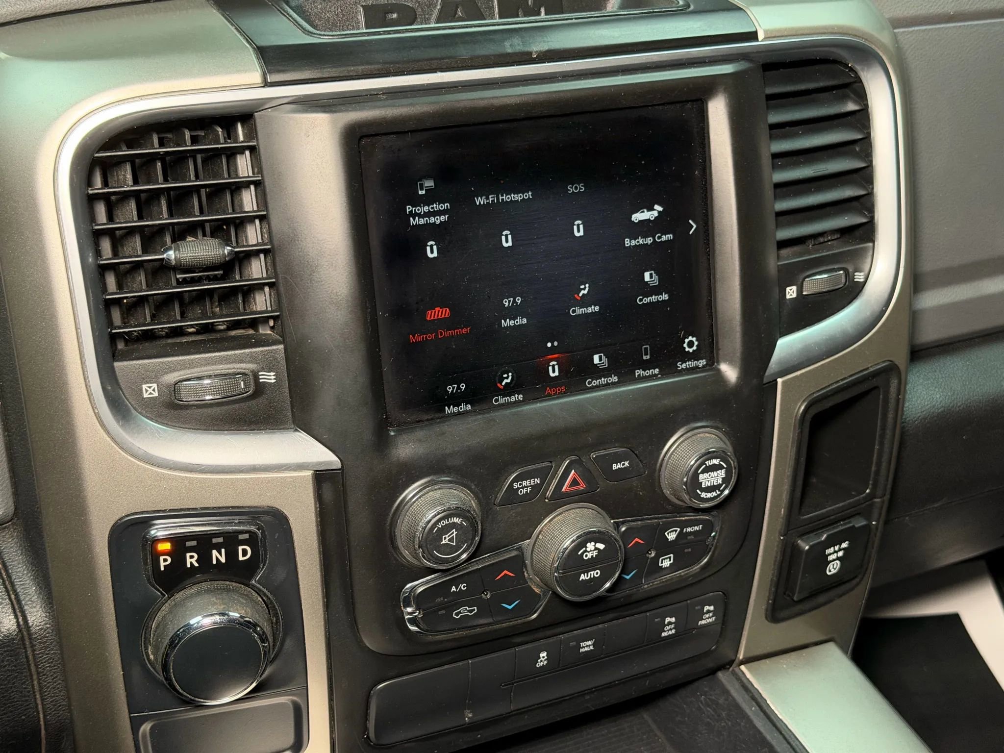 Used 2018 RAM 1500 Lone Star RWD image 41