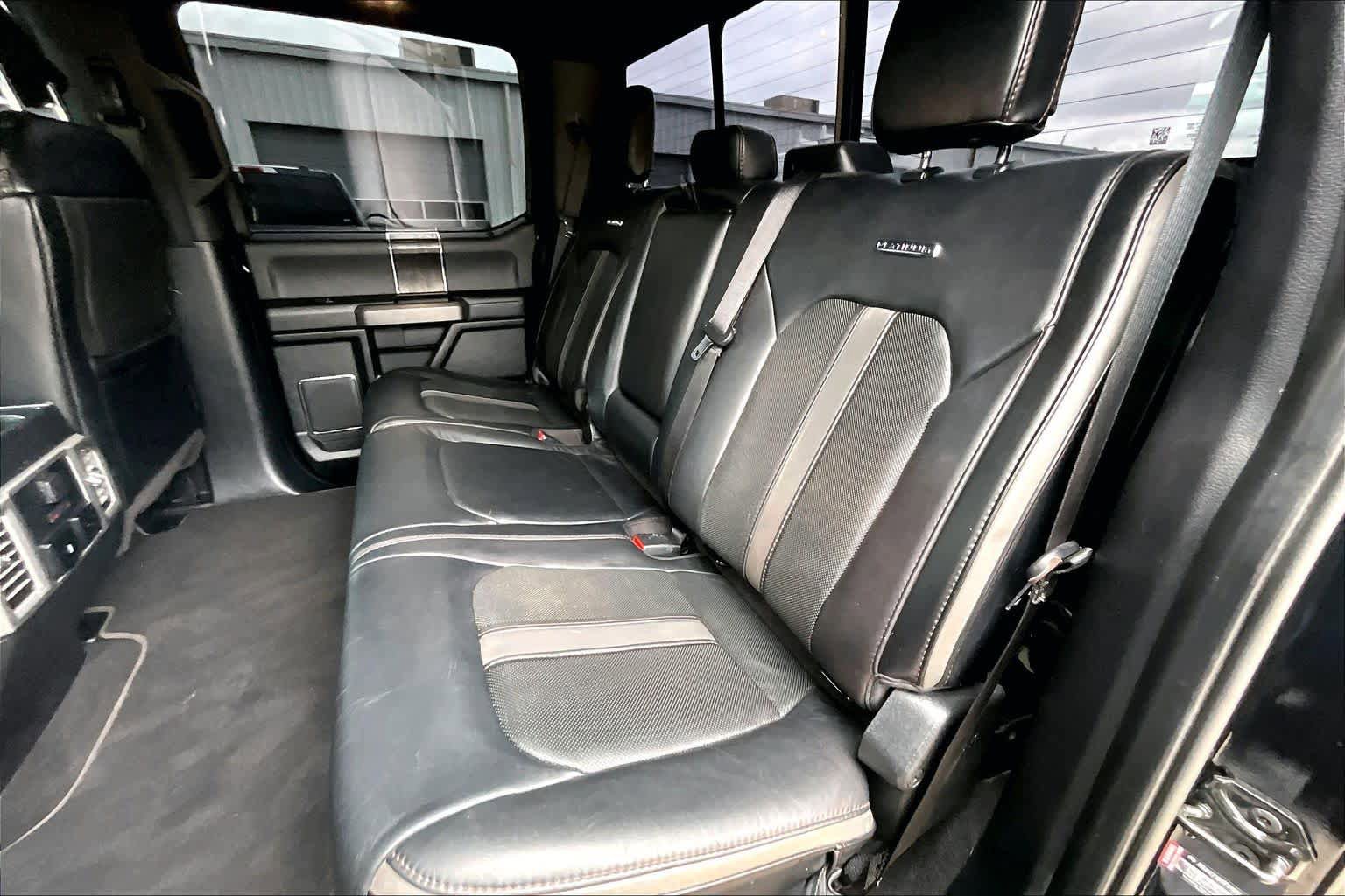 Used 2019 Ford F350 Platinum w/ Platinum Ultimate Package AWD/4WD image 21