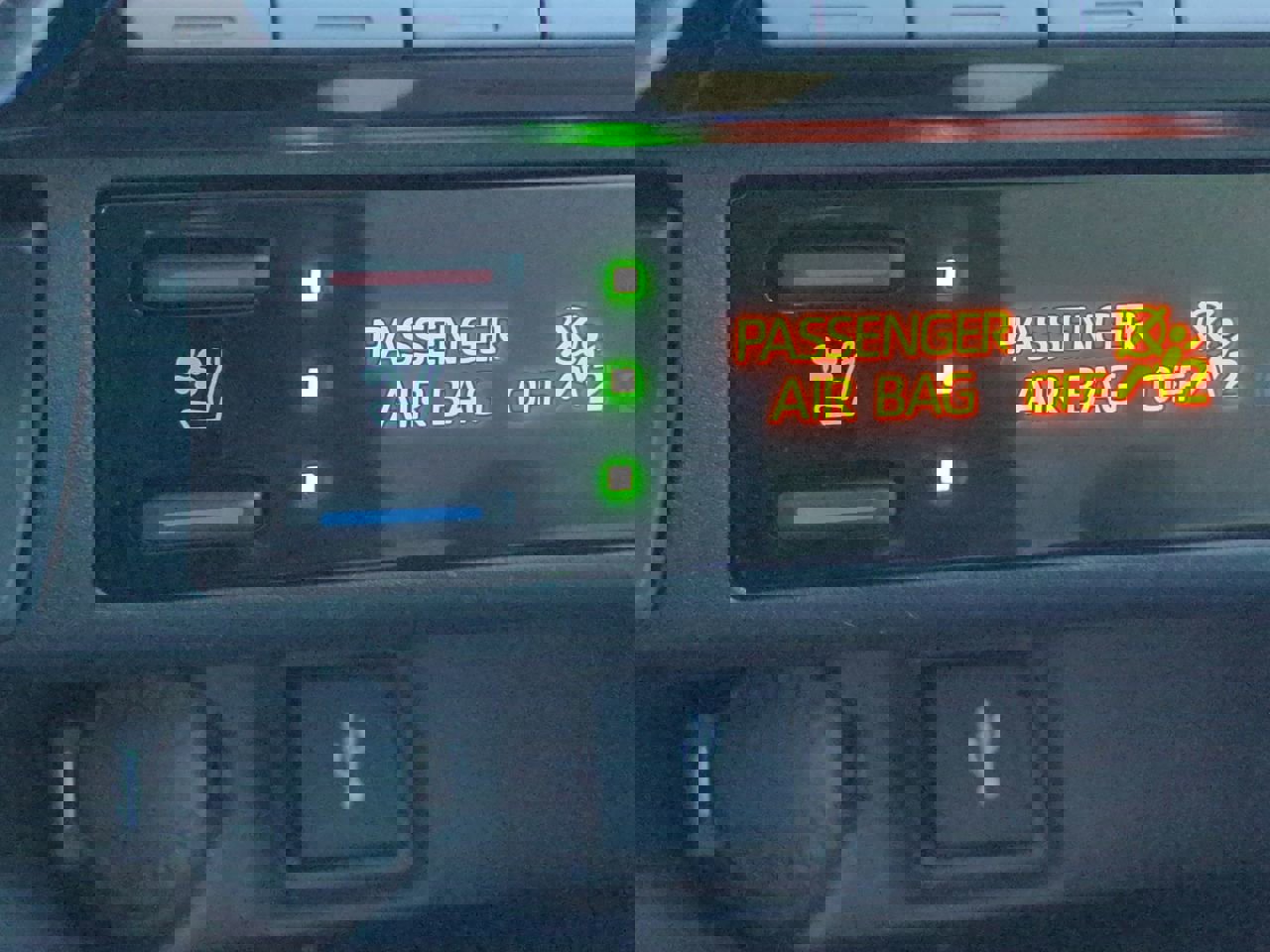 Used 2021 Toyota RAV4 Limited image 21