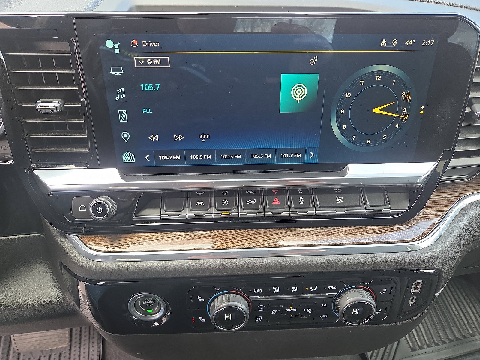 Certified 2023 Chevrolet Silverado 1500 LT image 25