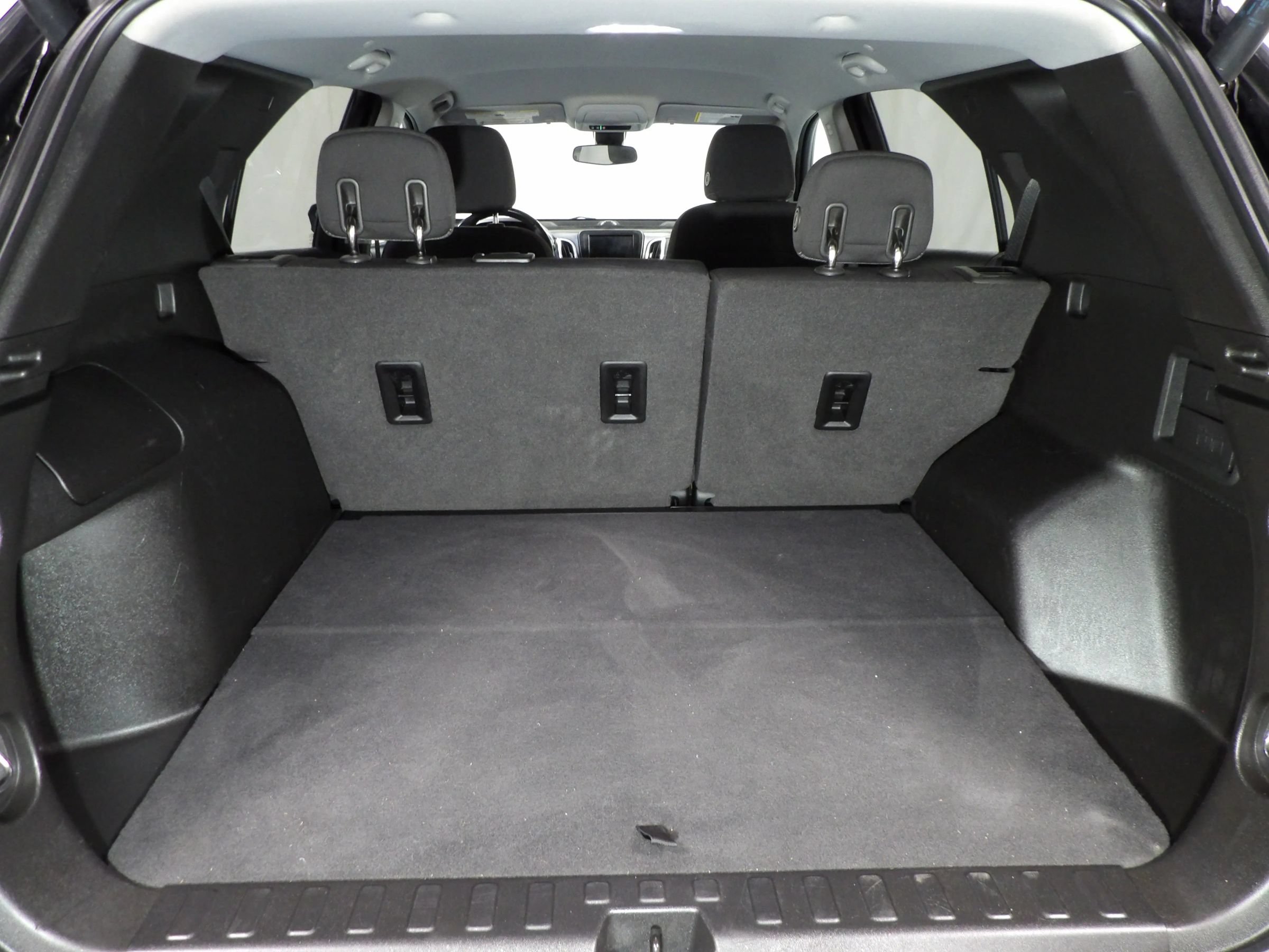 Used 2020 Chevrolet Equinox LT FWD image 7