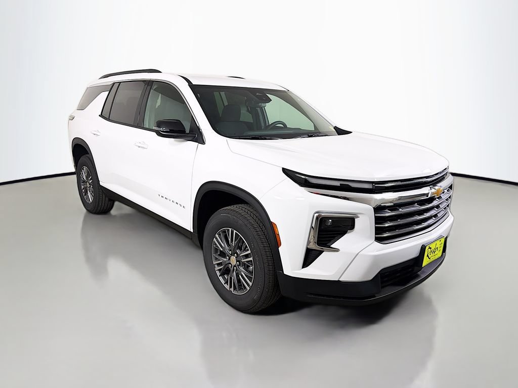 New 2026 Chevrolet Traverse LT w/ LPO, Floor Liner Package AWD/4WD image 3