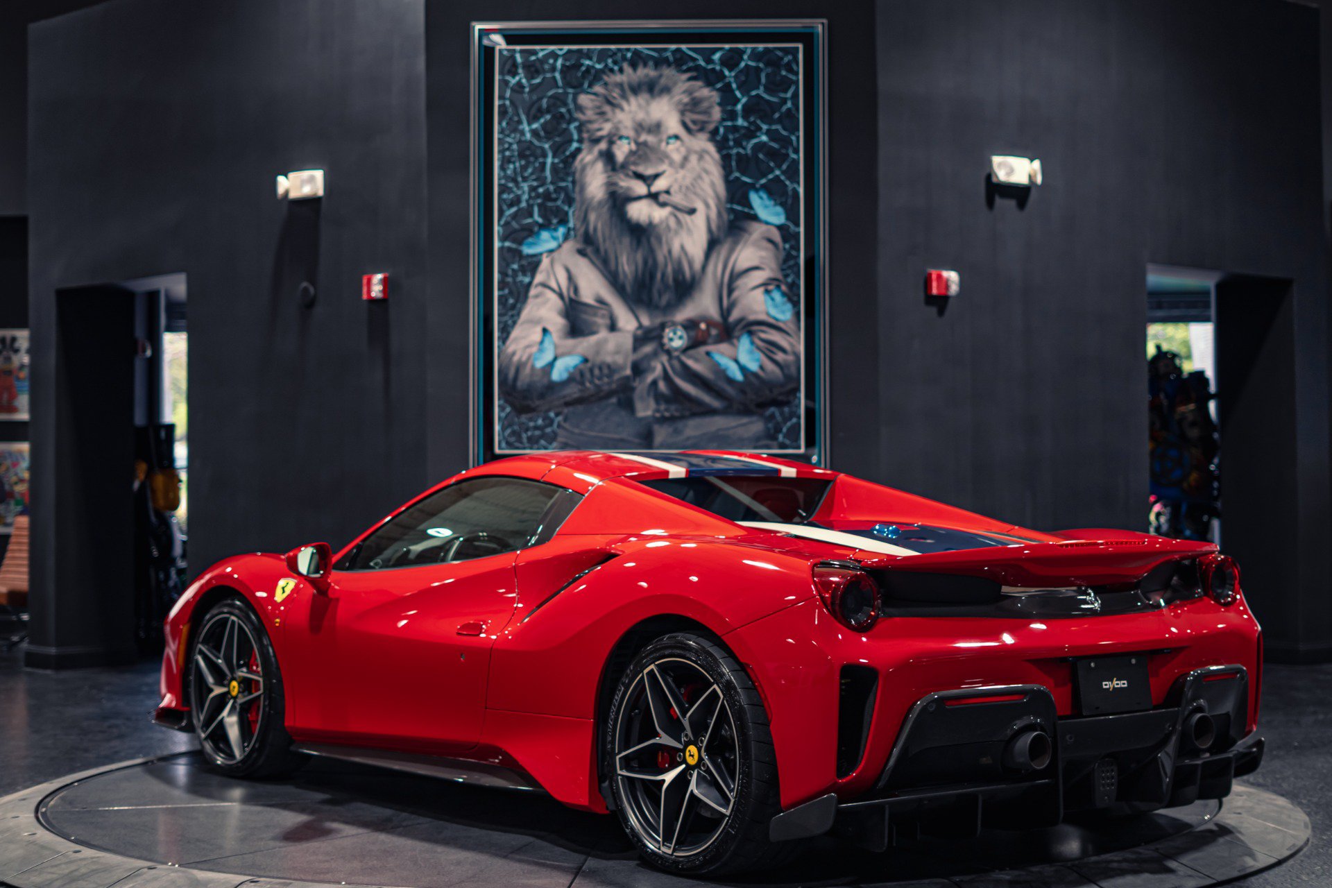 Used 2020 Ferrari 488 Pista Spider RWD image 9