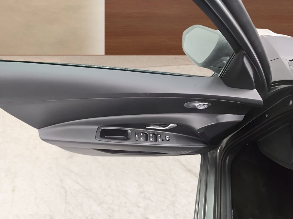 New 2026 Hyundai Elantra SE FWD image 10