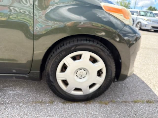 Used 2011 Scion xD FWD image 31