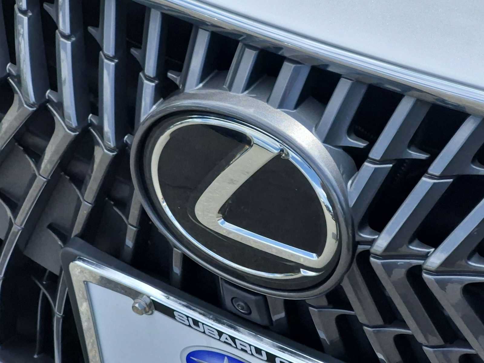 Used 2024 Lexus ES 300h w/ Technology Package FWD image 12
