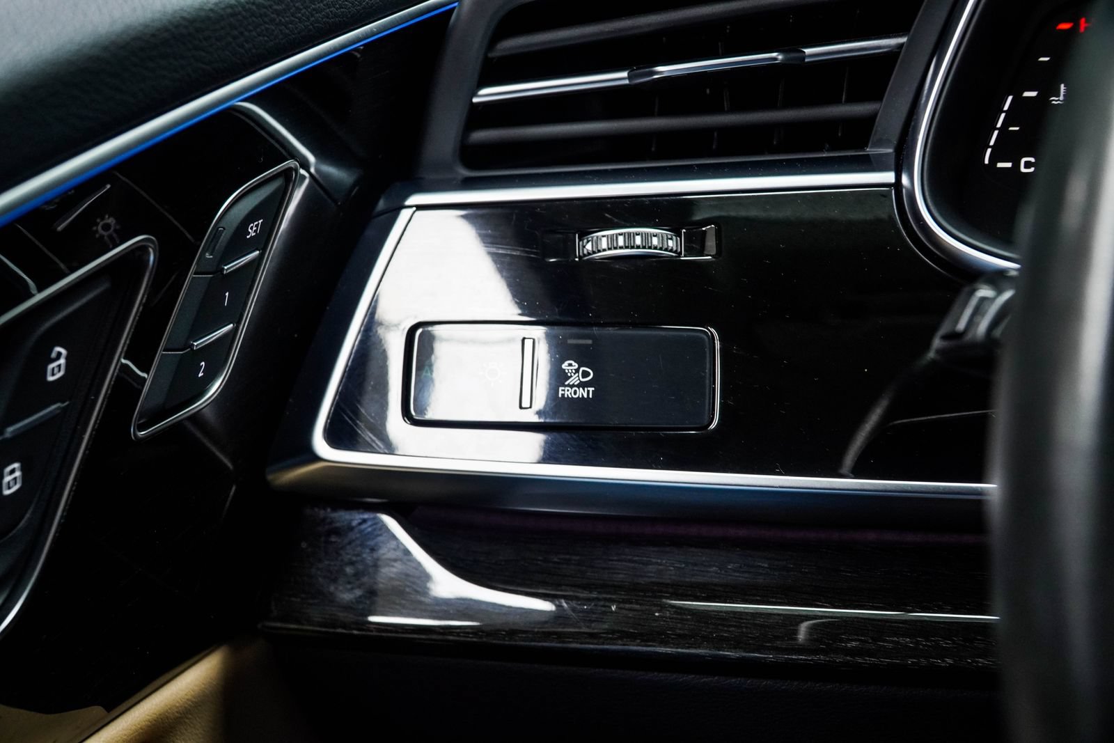 Used 2024 Audi Q7 3.0T Prestige AWD/4WD image 36