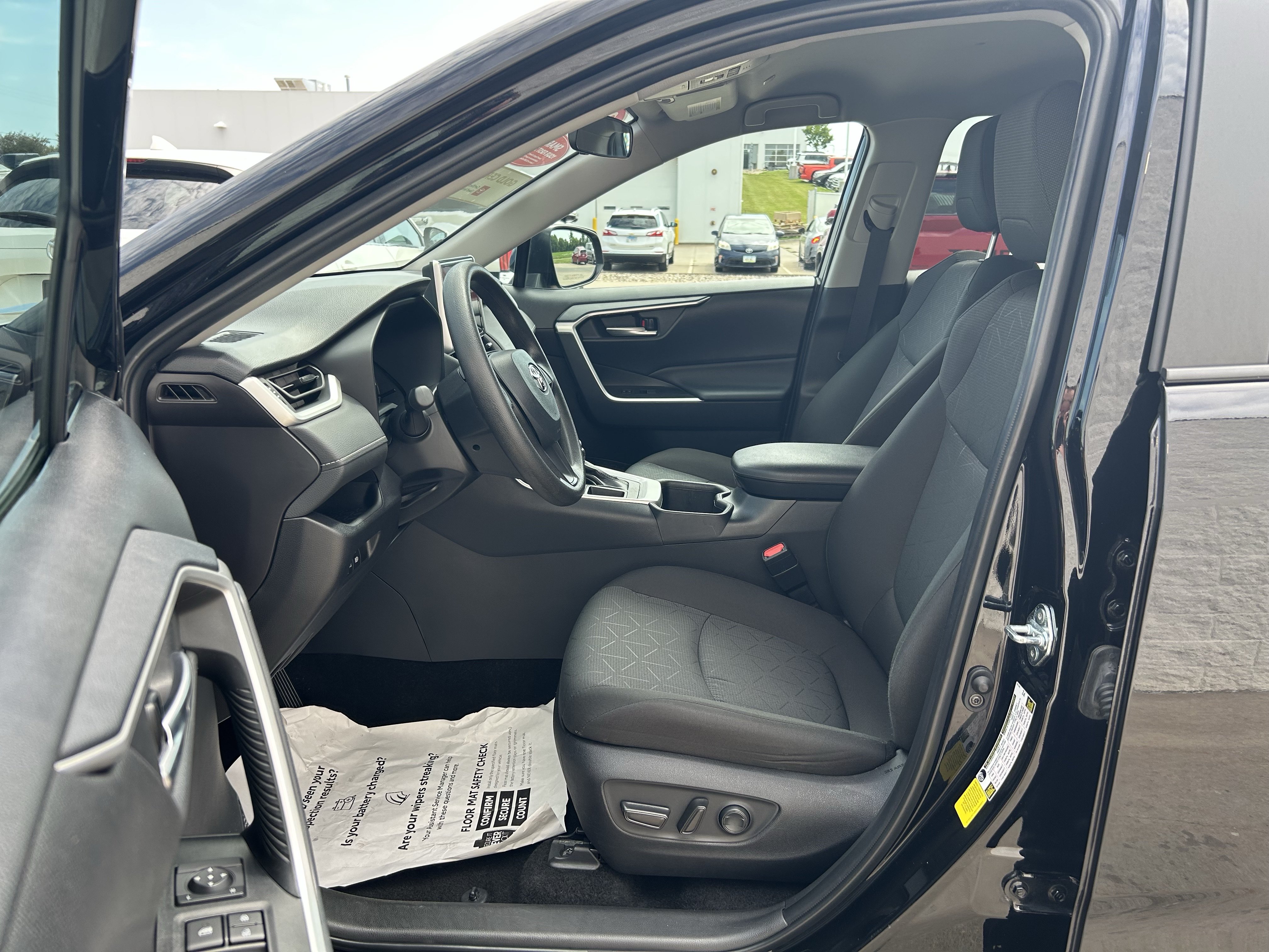 Certified 2025 Toyota RAV4 XLE FWD image 13