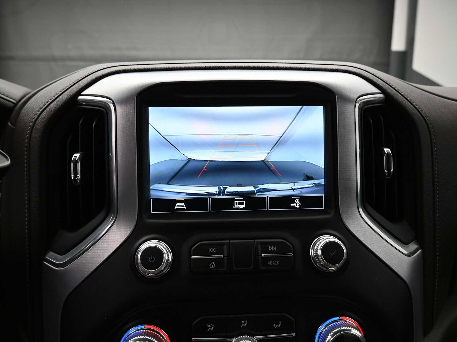 Used 2022 GMC Sierra 1500 SLT w/ SLT Premium Package image 8