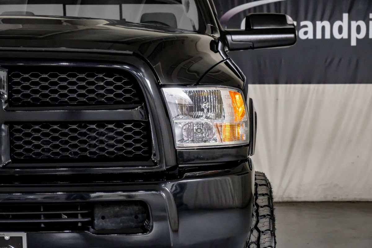 Used 2018 RAM 2500 Tradesman w/ Power & Remote Entry Group AWD/4WD image 30