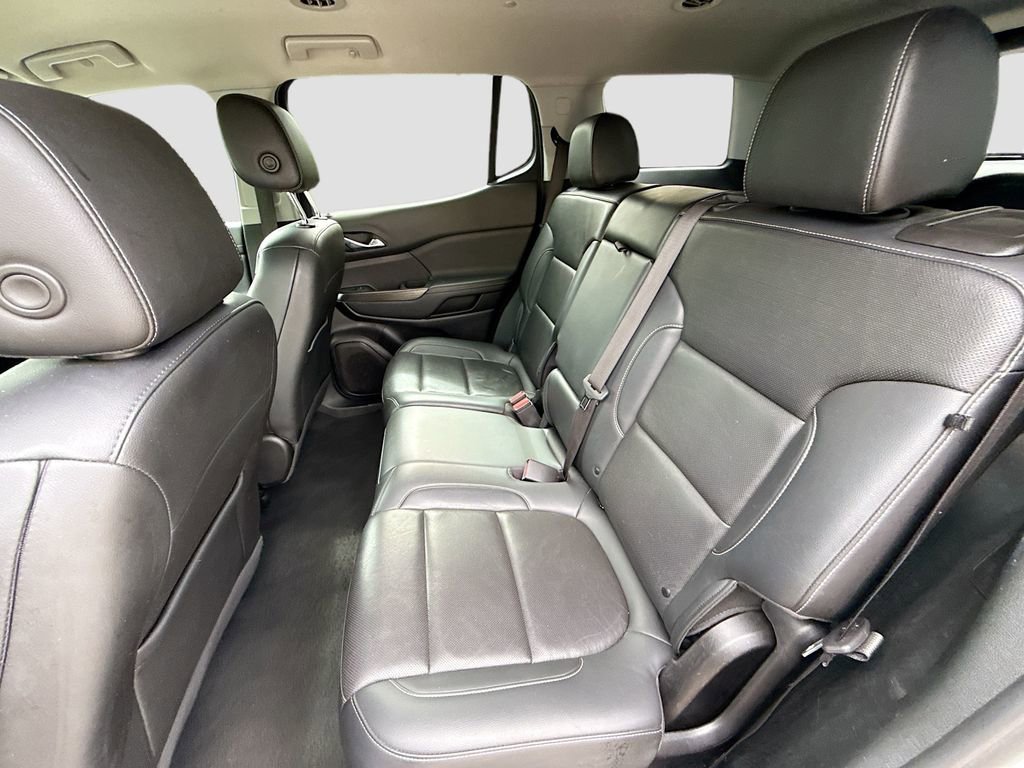 Used 2023 GMC Acadia SLT FWD image 26